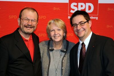 Klaus-Peter Steininger (re.) und Alexander Lucas (li.) im Gespräch mit Hannelore Kraft (Foto: Norbert Theobald)