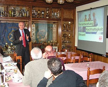 Lothar Binding referierte beim SPD-Ortsverein Dielheim