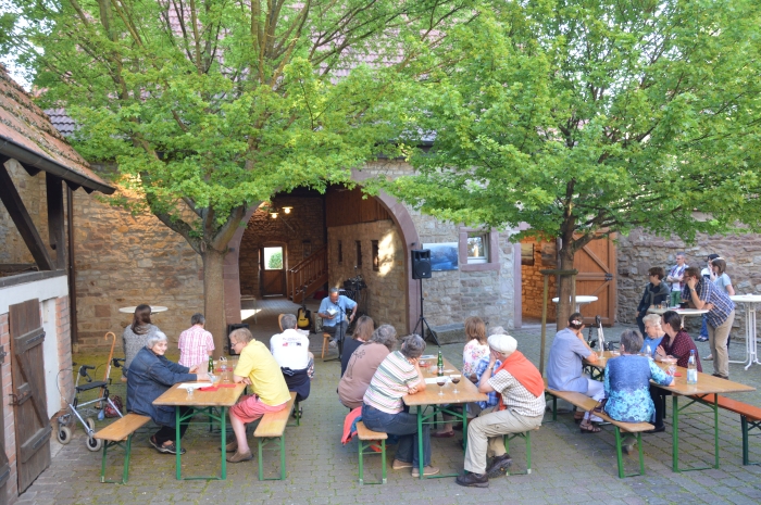 Blick in den Innenhof beim letztjährigen Kulturtreff